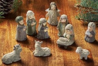 6006937163140 Cozy Knits Nativity Set
